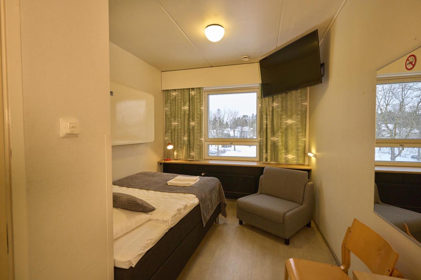 Hotel Tikkurila Vanda Exteriör bild